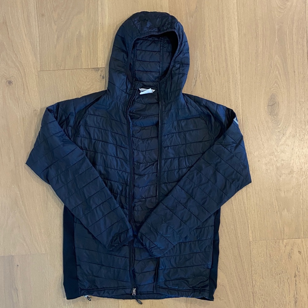 Men’s Columbia lightweight puffer jacket size xs